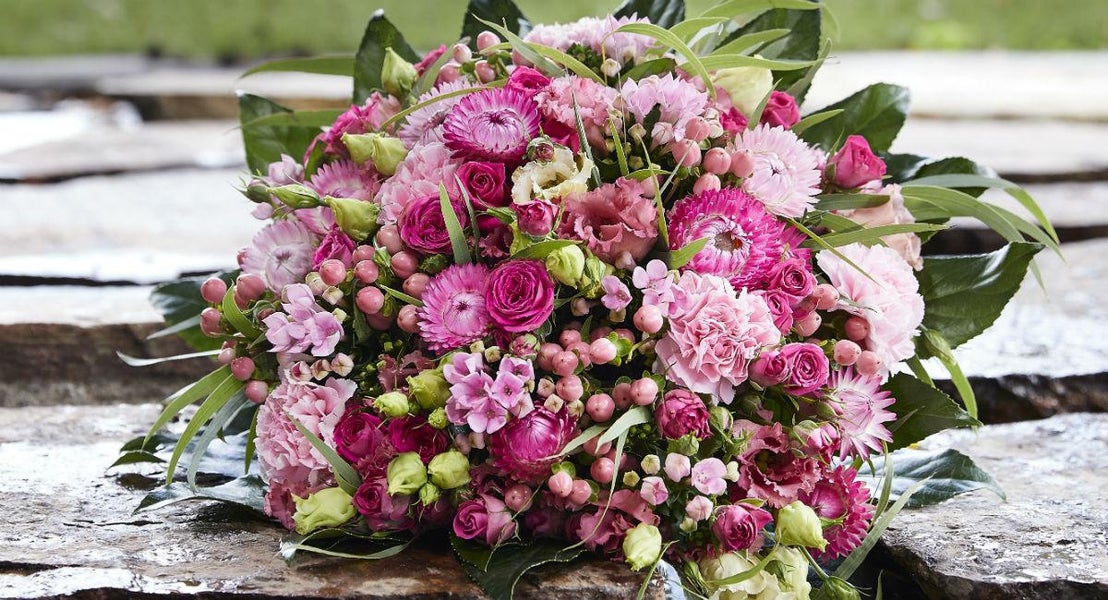 Hos Interflora har vi gjort det nemt for dig.